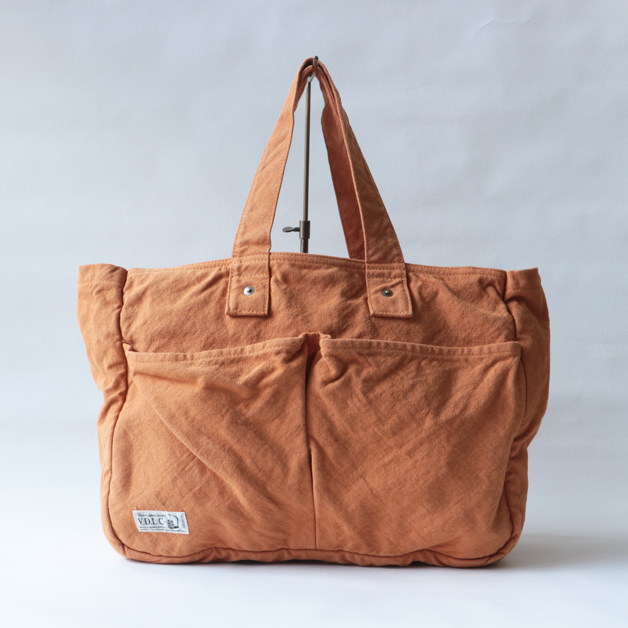 床上手　炭カラーヌルテカ　保護バッグ付き 2025秋冬限定カラー】ジップボックストートバッグ(VC-24) | こまのぐ